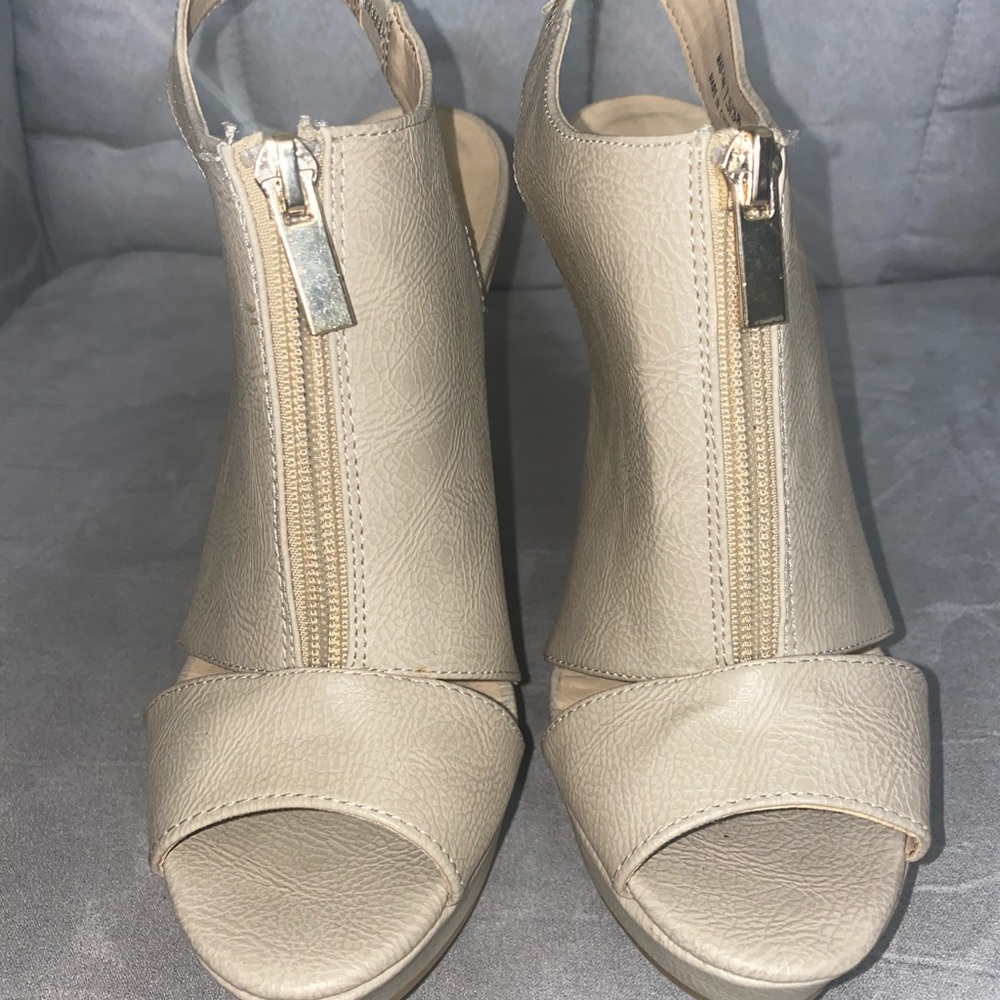 Wedge open toe shoes/sandals.